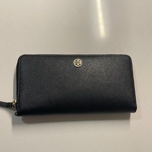 Tory Burch Wallet